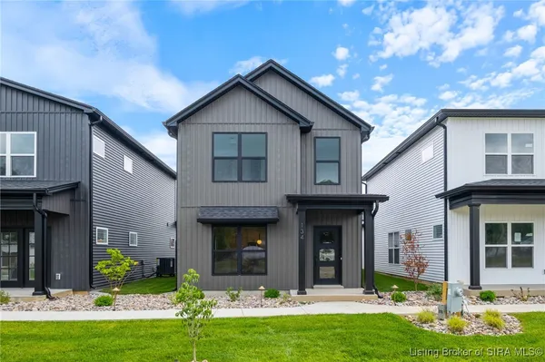$309,000 | 134 East Rock Lane, Clarksville, IN 47129