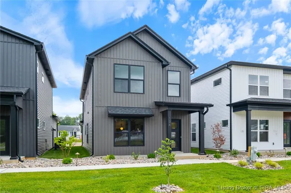 $309,000 | 134 East Rock Lane, Clarksville, IN 47129