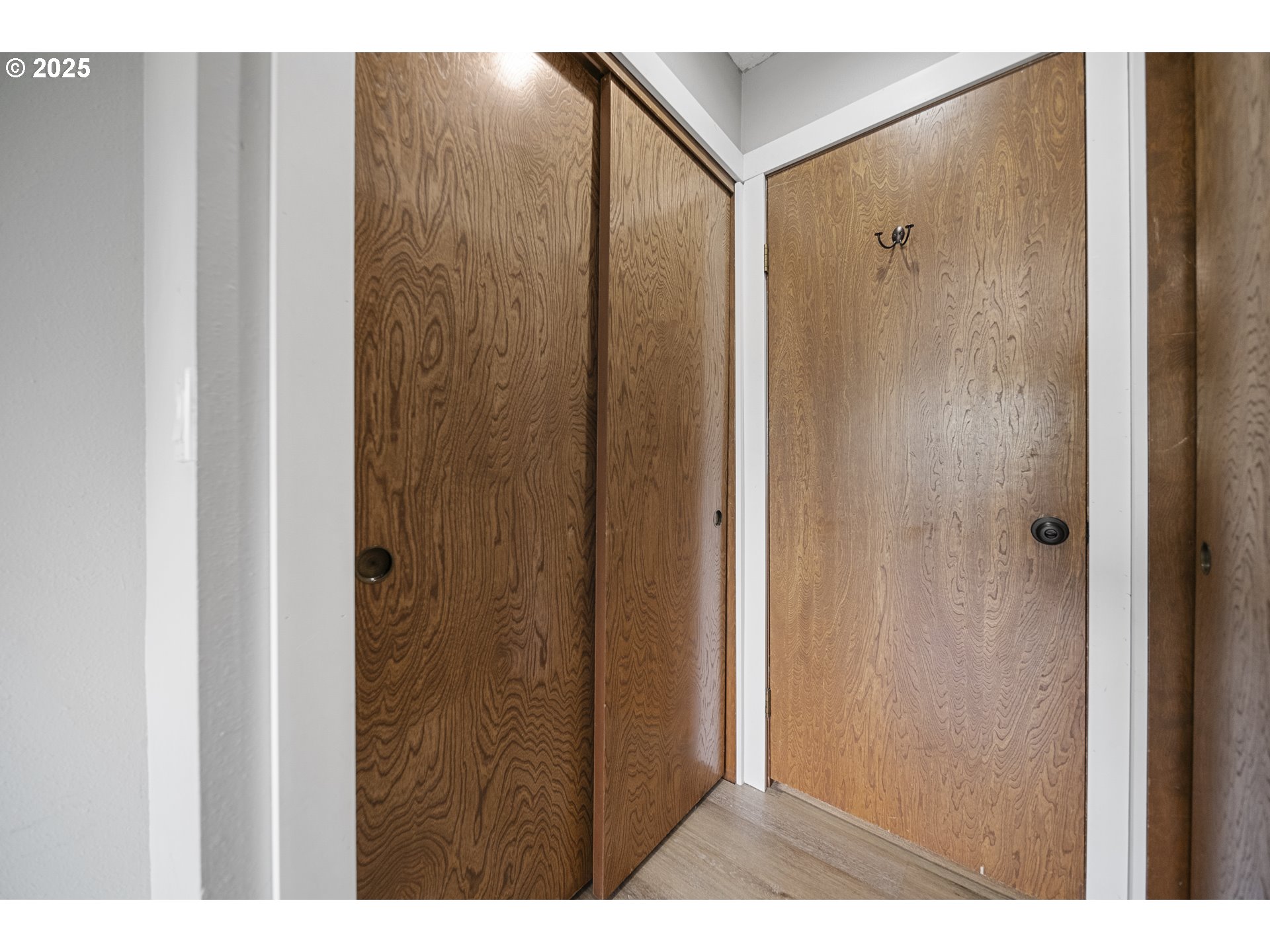 712 Southwest 4th Street Gresham, OR 97080 - Photo 19 of 47 a bathroom with a shower and a sink