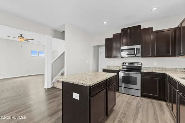 $2,200 | 428 Bald Cypress Lane, Sneads Ferry, NC 28460