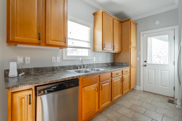 $2,100 | 619 North Holly Street, Chattanooga, TN 37404