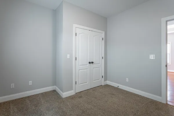 $1,975 | 619 North Holly Street, Chattanooga, TN 37404