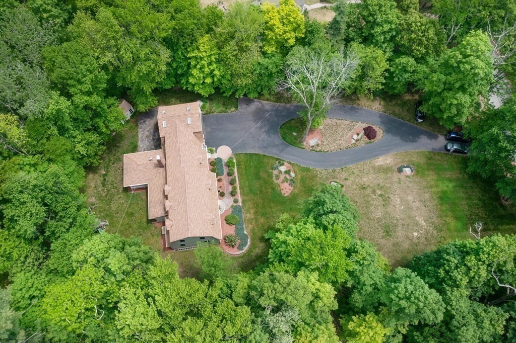 100 Gates Pond Road Berlin, MA 01503 - Photo 37 of 38 Gallery Image 37