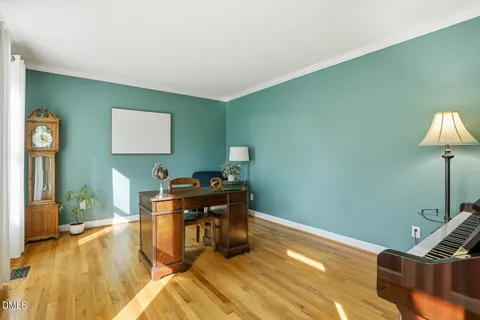 $700,000 | 1005 Old Carriage Court, Apex, NC 27502