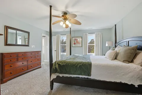 $700,000 | 1005 Old Carriage Court, Apex, NC 27502