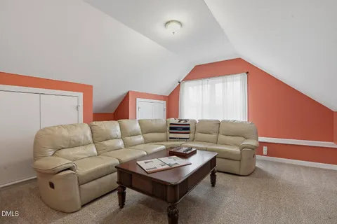 $700,000 | 1005 Old Carriage Court, Apex, NC 27502