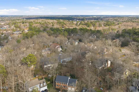 $700,000 | 1005 Old Carriage Court, Apex, NC 27502