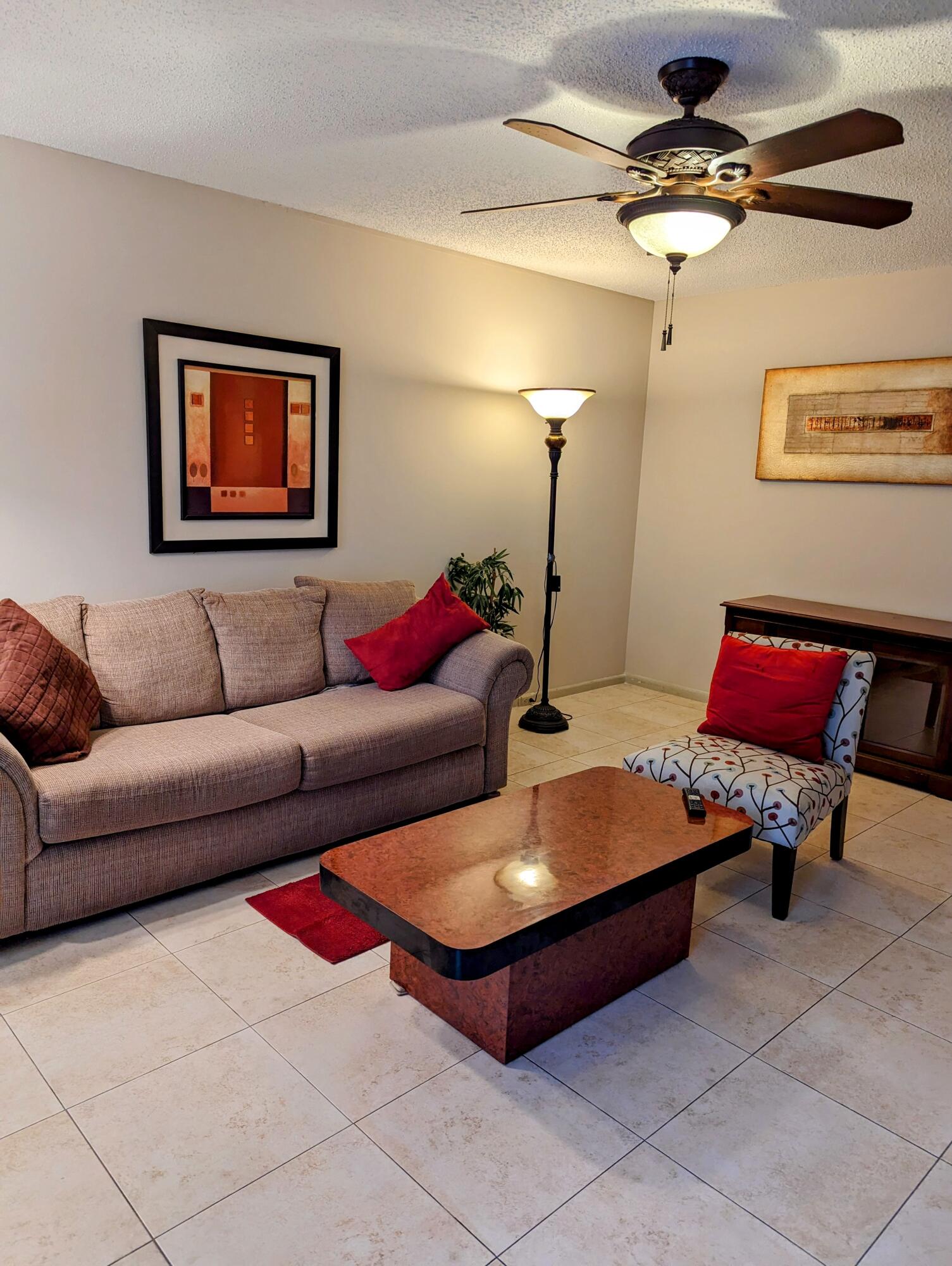 243 Suffolk F, Unit 243 Boca Raton, FL 33434 - Photo 16 of 26 PXL_20230403_182432536_2