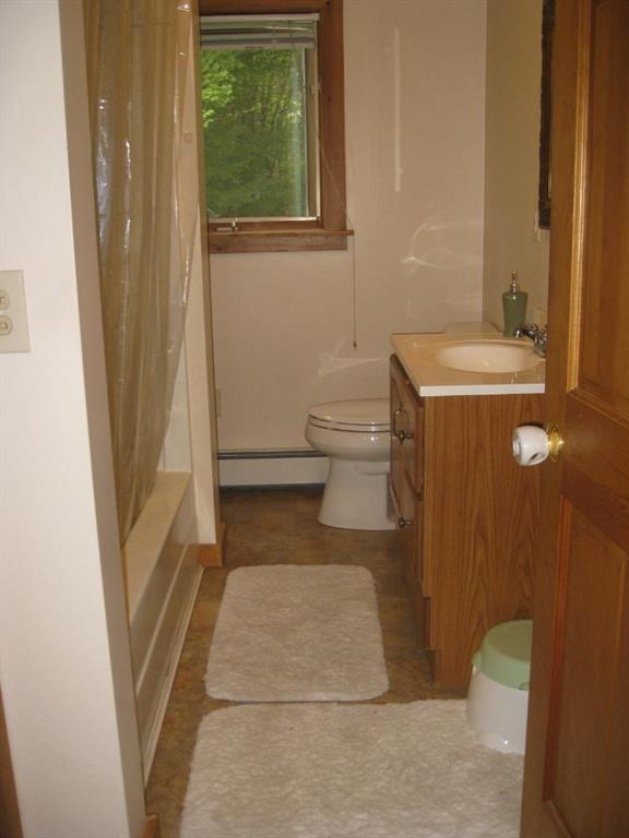 391 Ft Knox Road Prospect, ME 04981 - Photo 16 of 35 Bath