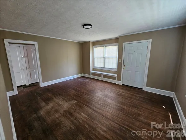 $1,050 | 67 Grattan Drive Northeast, Concord, NC 28025