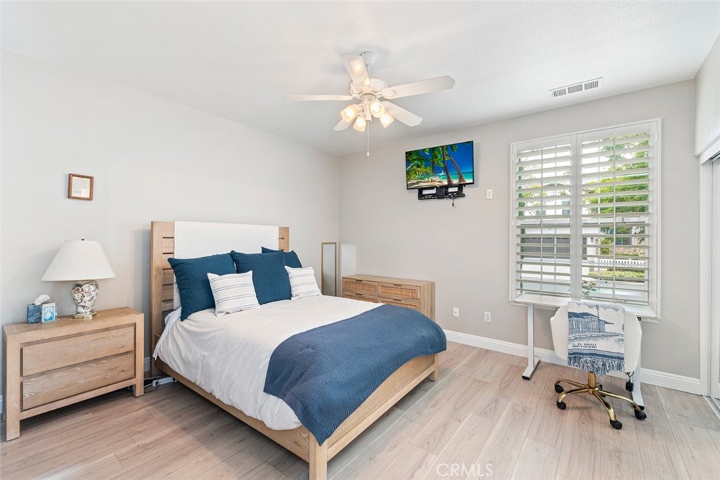 29183 Providence Road Temecula, CA 92591 - Photo 20 of 33 Casita Bedroom