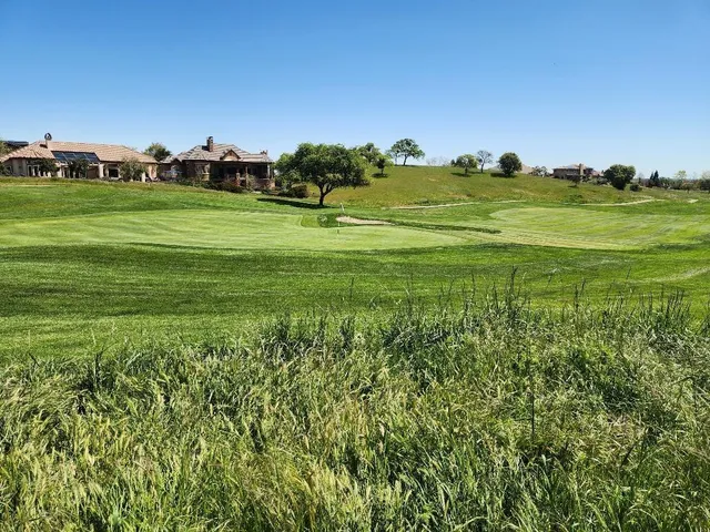 $140,000 | 810 Hawkridge Road, Unit 6 HAWKRIDGE 473, Copperopolis, CA 95228