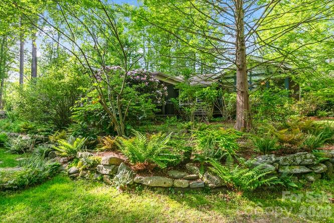 20 Deva Glen Road Asheville, NC 28804 - Photo 2 of 33