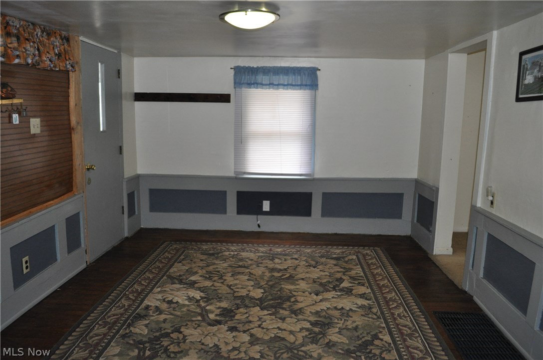 906 West Nimisila Road Akron, OH 44319 - Photo 6 of 34 Gallery Image 6
