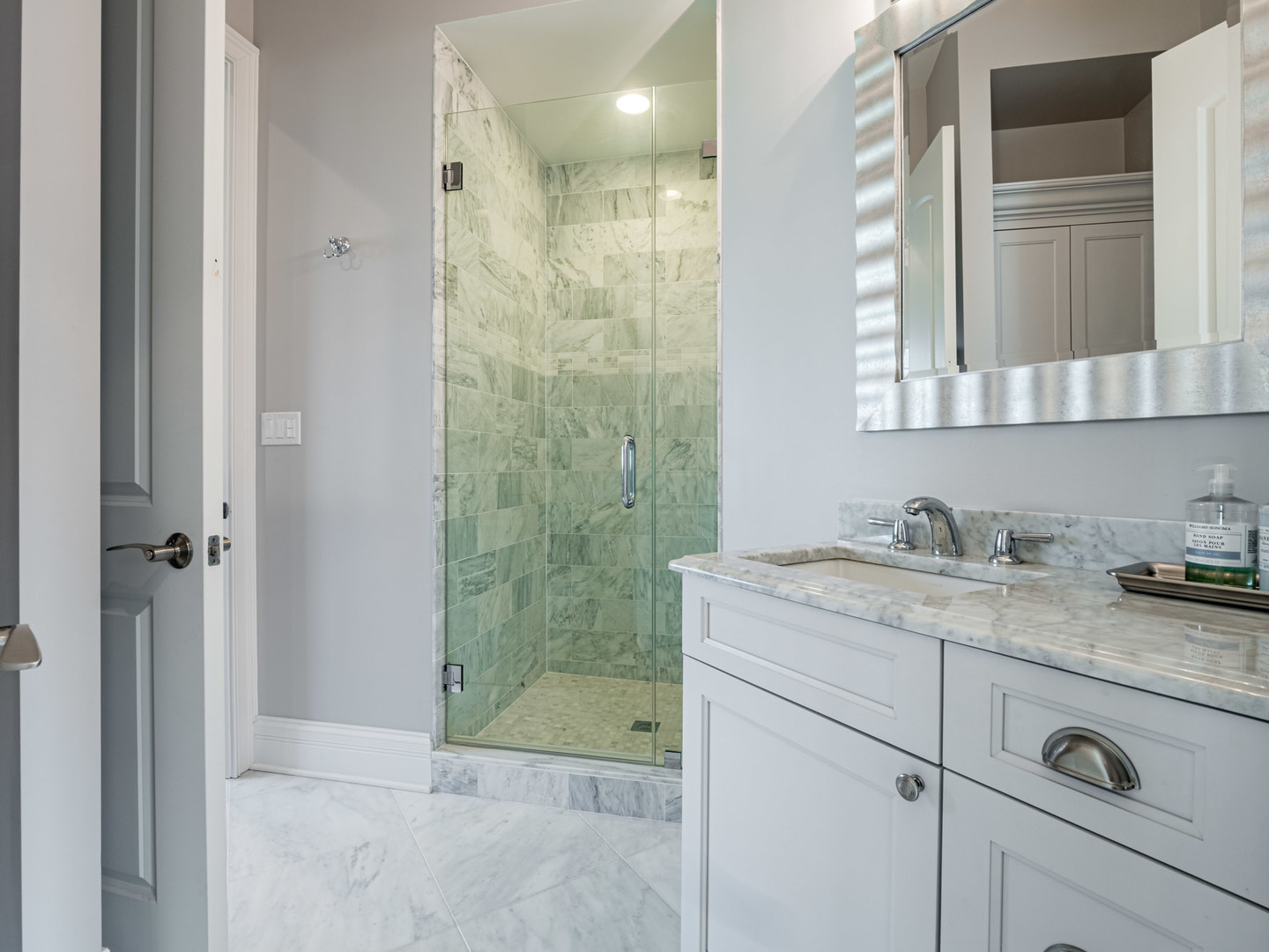 1909 Walnut Circle Northbrook, IL 60062 - Photo 8 of 42