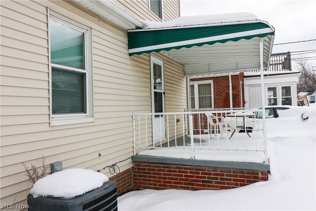 4014 Stonehaven Road Cleveland, OH 44121 - Photo 34 of 35