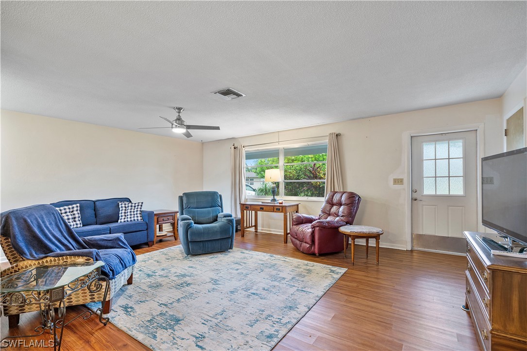 206 Davis Road Lehigh Acres, FL 33936 - Photo 14 of 32 Gallery Image 14