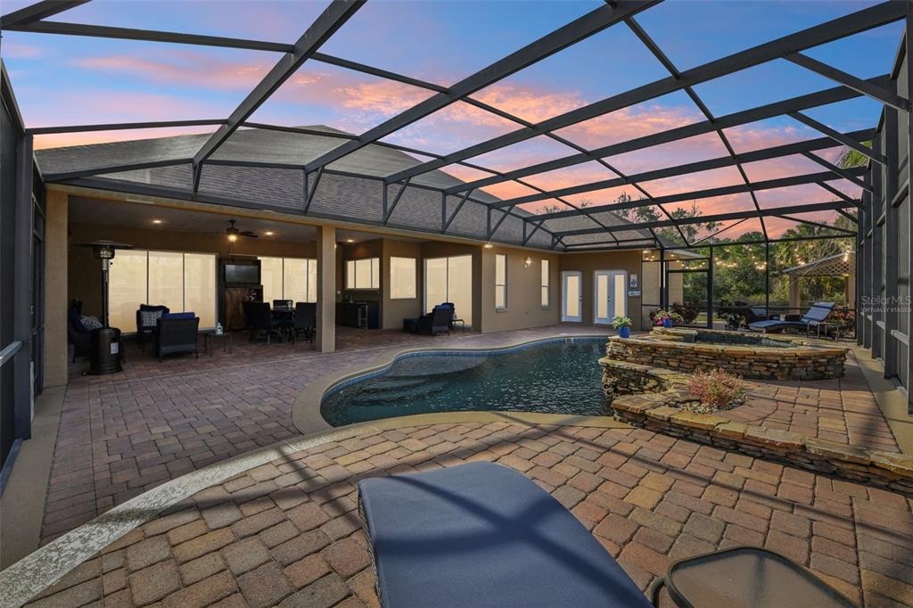 243 Clearview Road Chuluota, FL 32766 - Photo 8 of 88