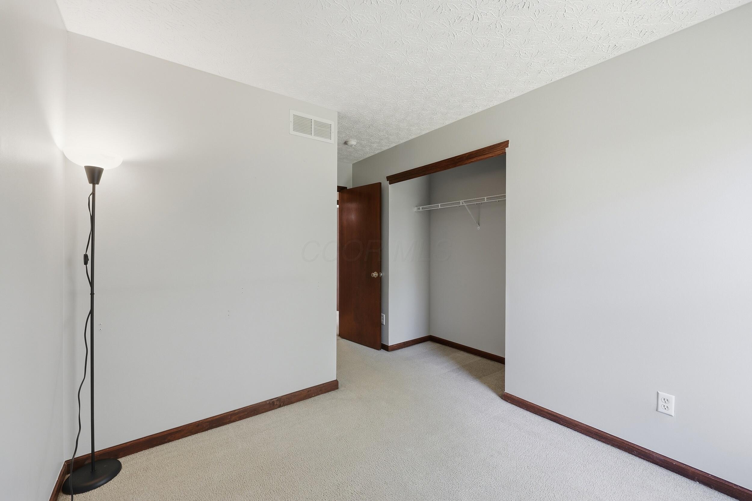 4553 Nickerson Road Columbus, OH 43228 - Photo 22 of 37 Third bedroom