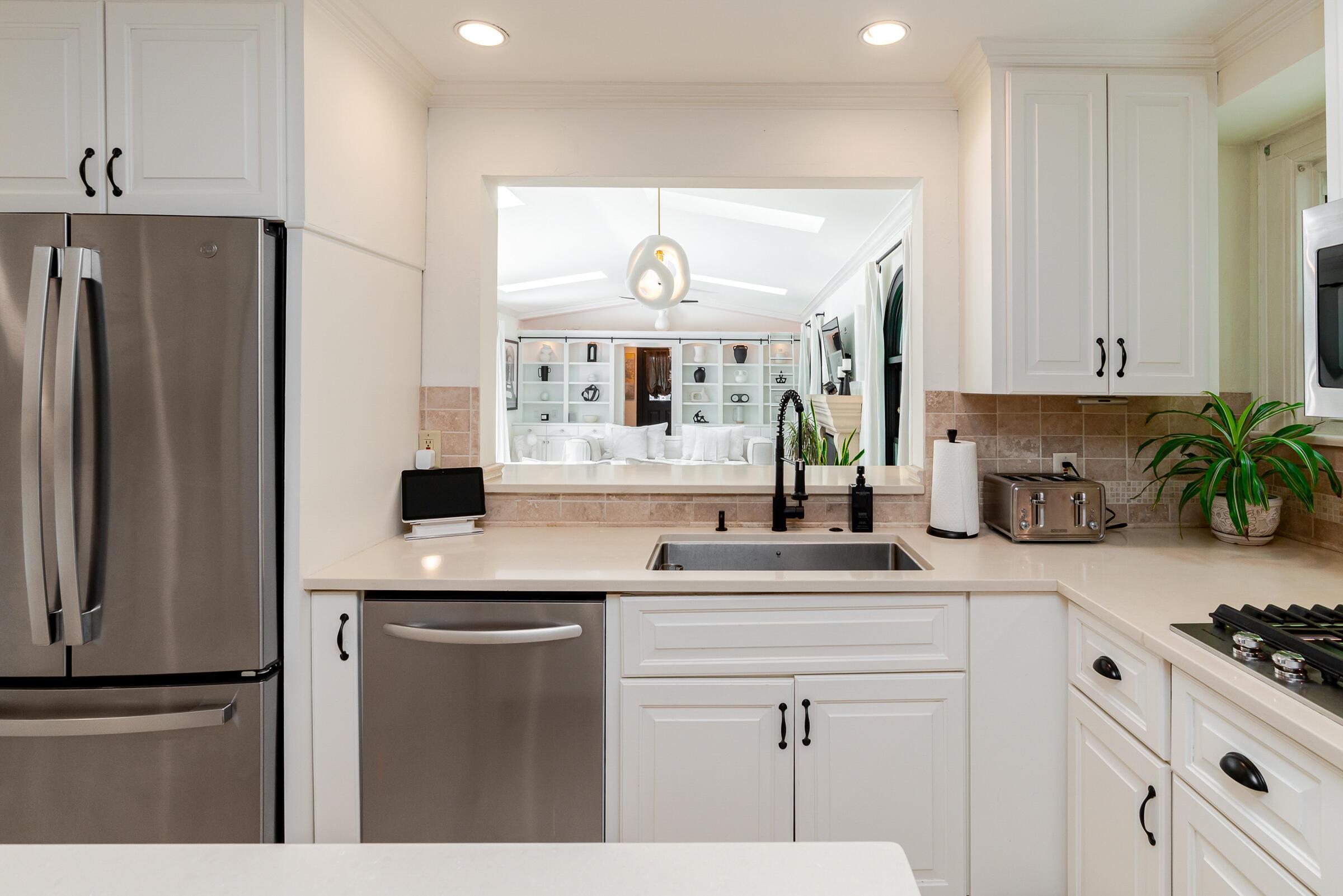 233 Preston Road Columbus, OH 43209 - Photo 21 of 81 Kitchen