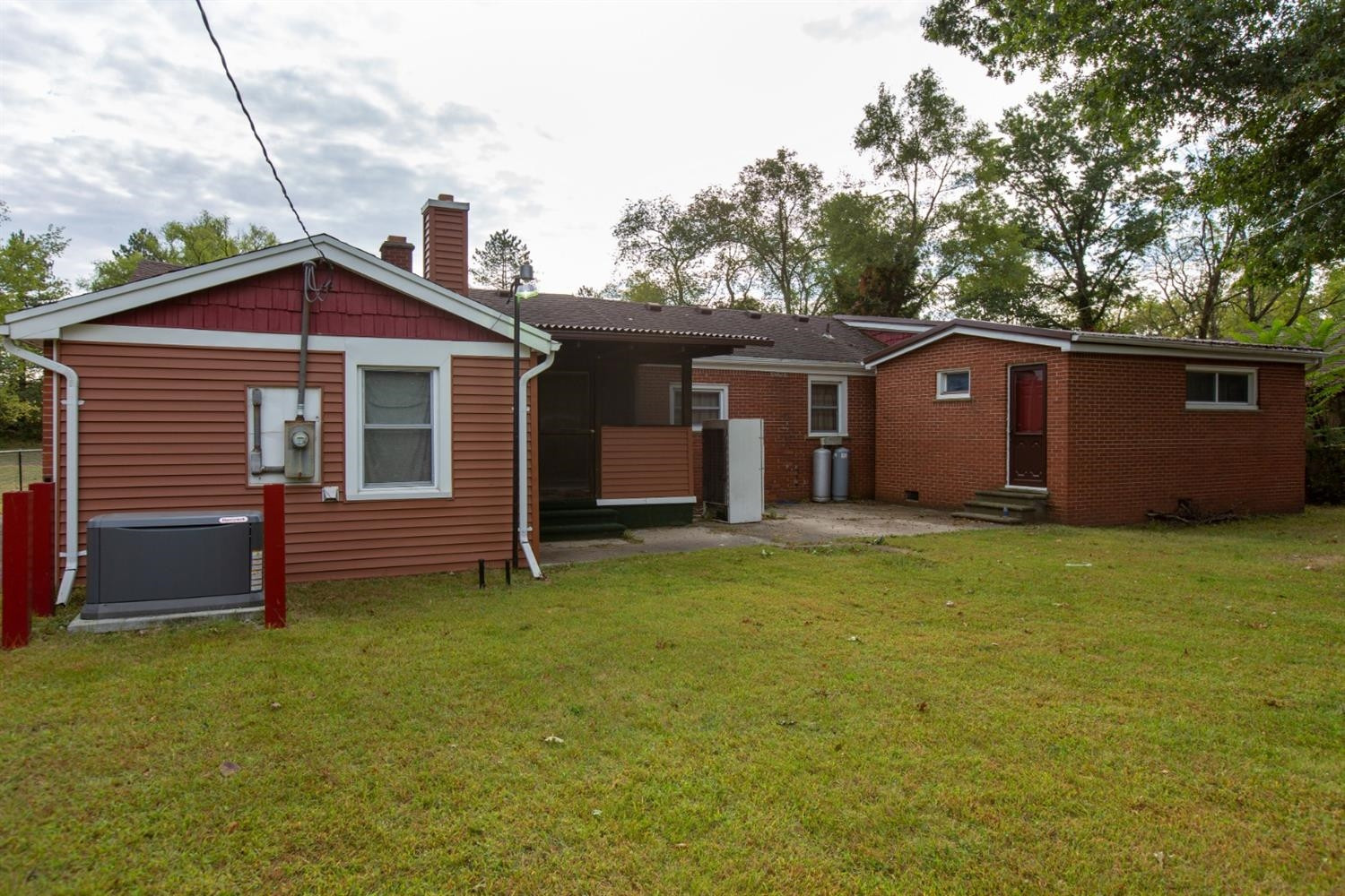 26080 Elwell Road Belleville, MI 48111 - Photo 2 of 23 Photo 2