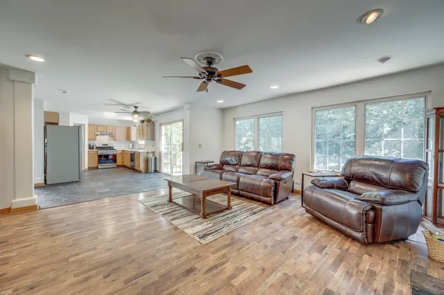 $425,000 | 1966 Congrove Drive, Aurora, IL 60503