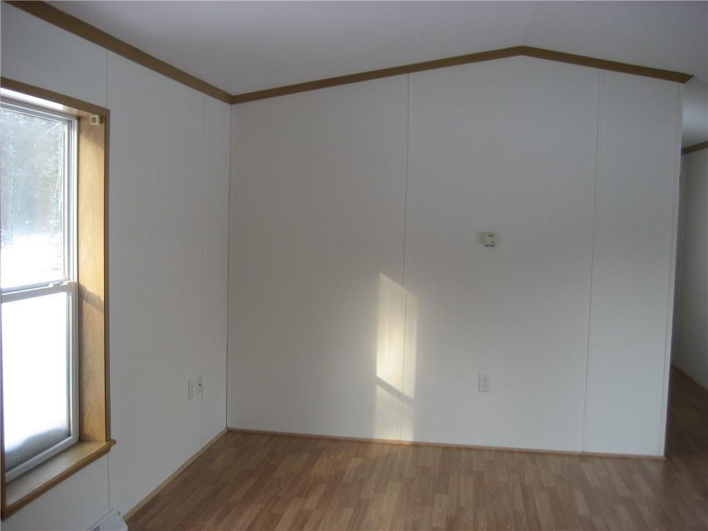 851 Feylers Corner Road Waldoboro, ME 04572 - Photo 11 of 26 Living room