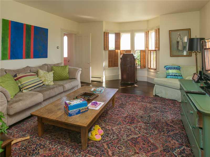 140 Melvin Heights Road Camden, ME 04843 - Photo 20 of 30 Living Room.