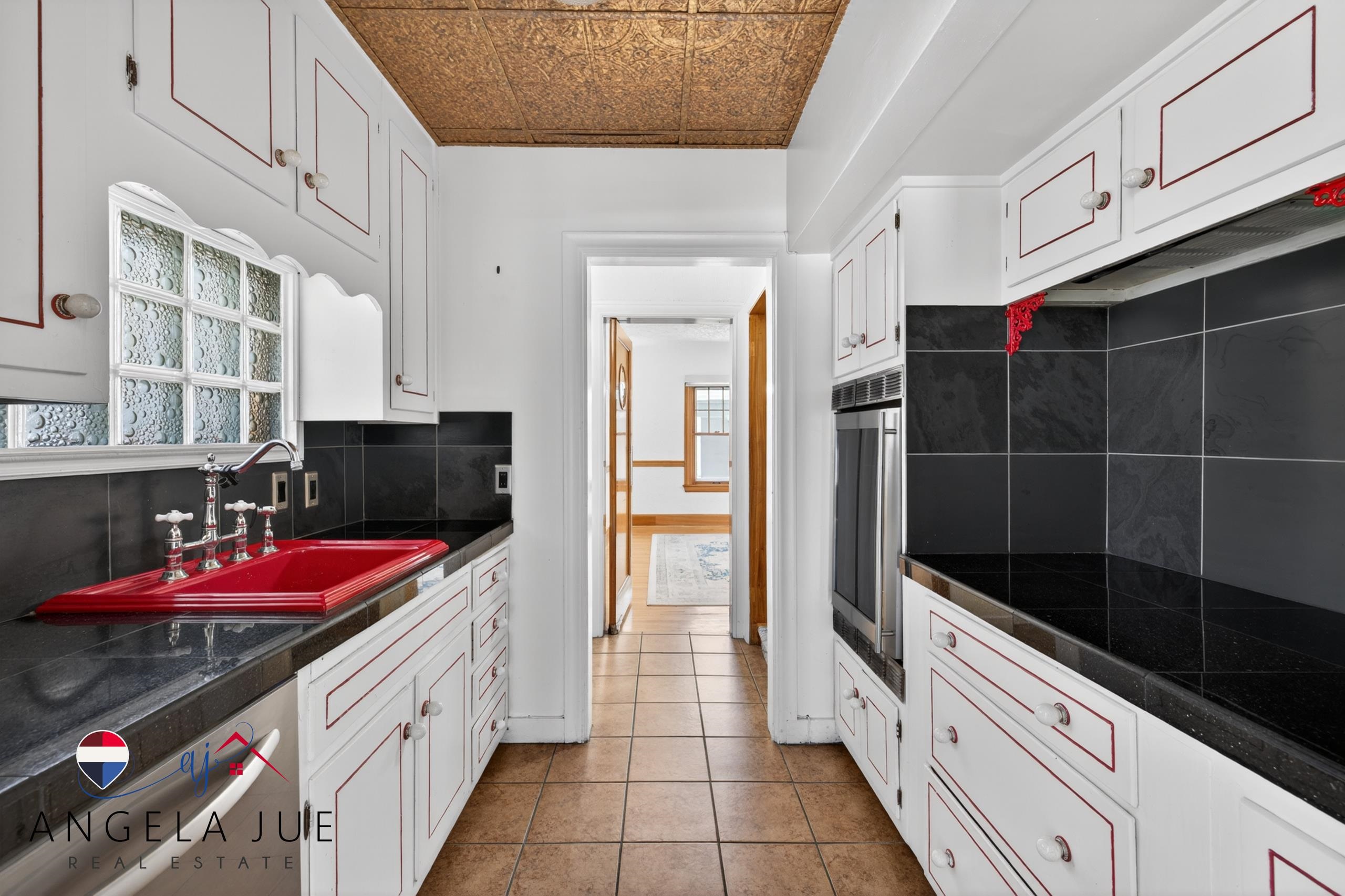 1042 South David Street Casper, WY 82601 - Photo 11 of 50