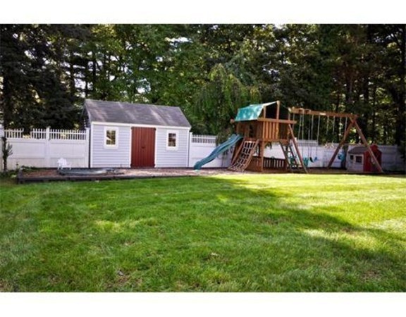 85 Lawton Road Needham, MA 02492 - Photo 29 of 30