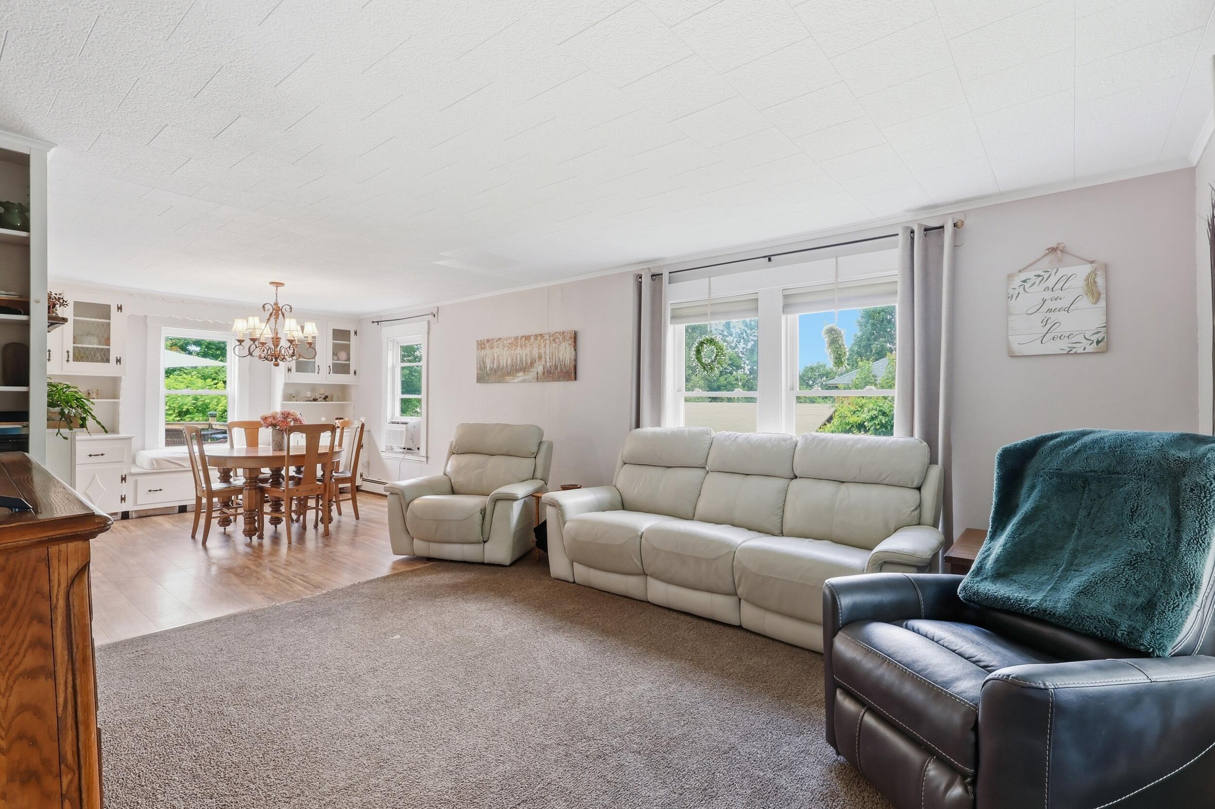 45 Pleasant Street Winthrop, ME 04364 - Photo 9 of 30 14_breauxmediaco_013