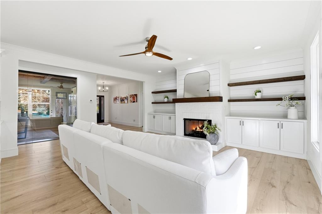 124 Jason Lane Cumming, GA 30040 - Photo 7 of 45