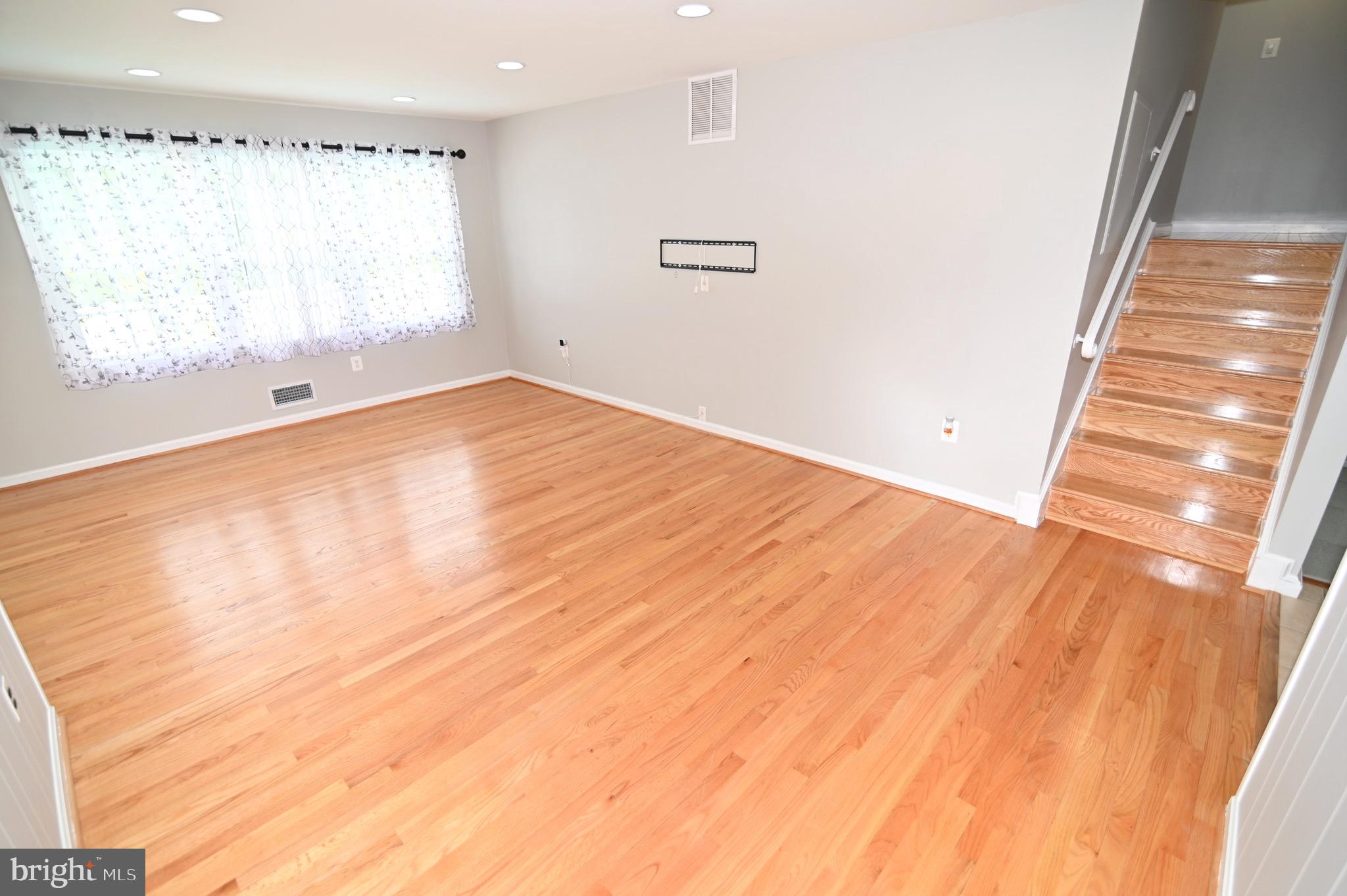 7518 Todd Place Manassas, VA 20109 - Photo 19 of 68