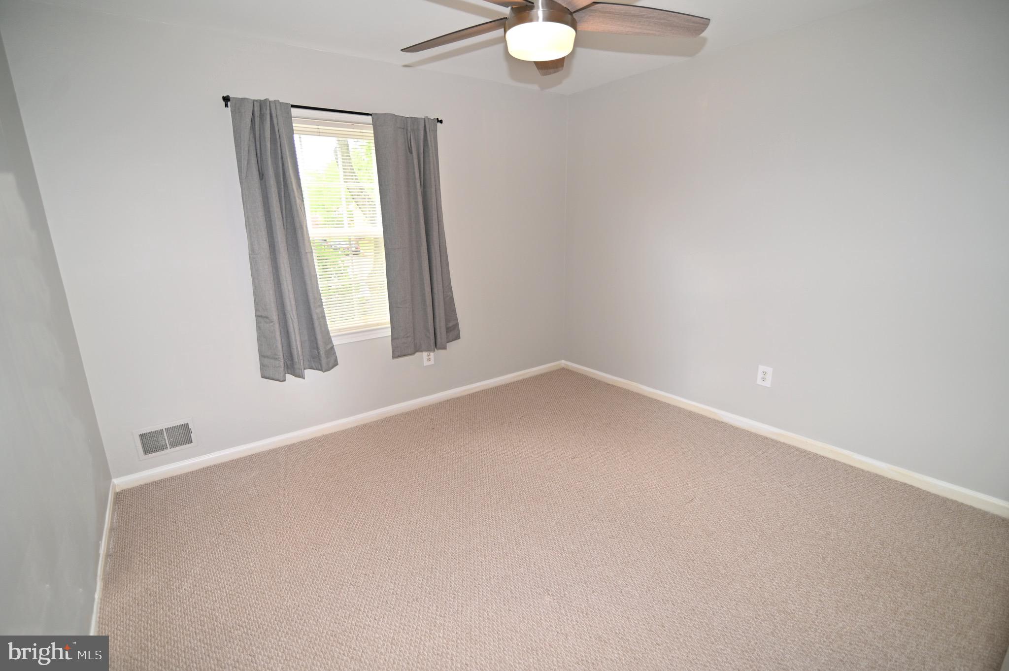 7518 Todd Place Manassas, VA 20109 - Photo 37 of 68