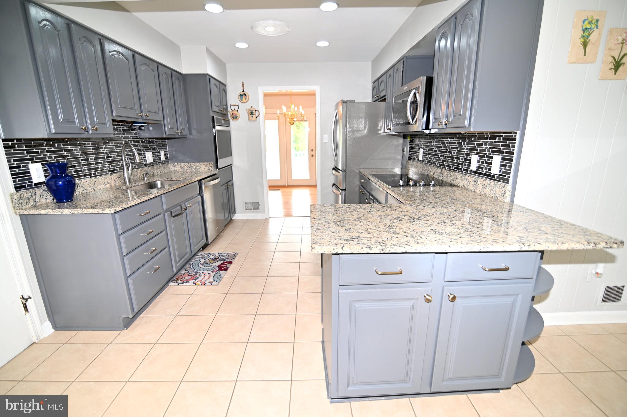 7518 Todd Place Manassas, VA 20109 - Photo 7 of 68