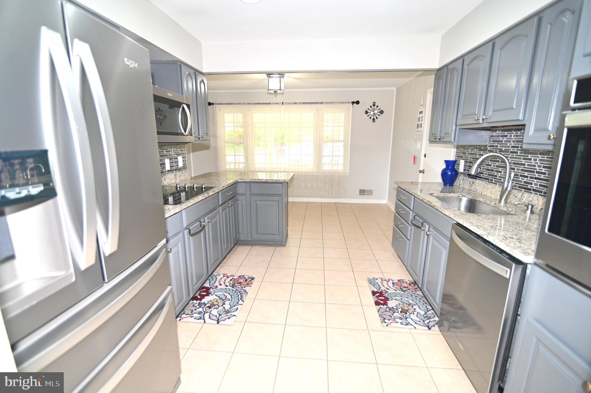 7518 Todd Place Manassas, VA 20109 - Photo 9 of 68