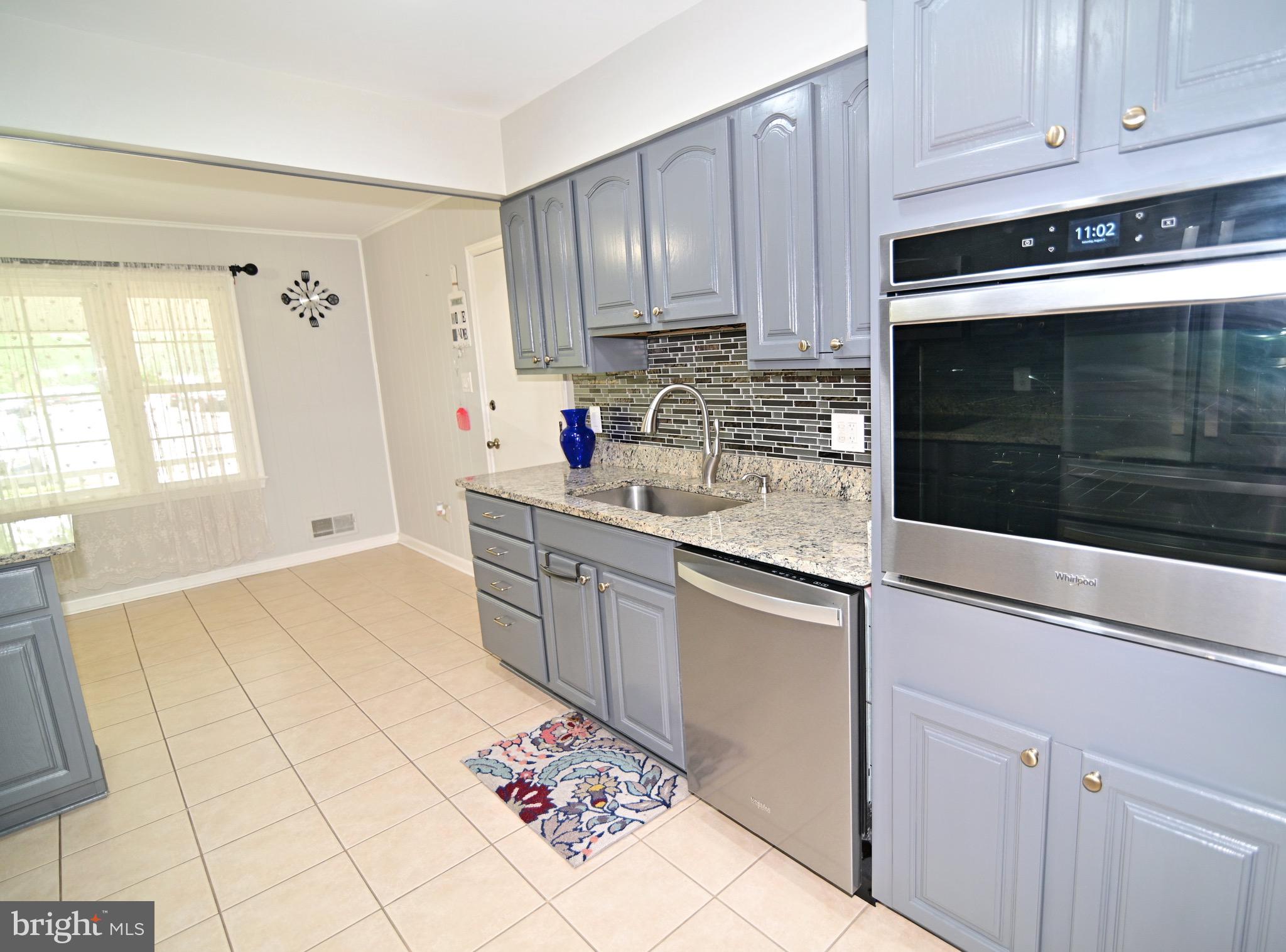 7518 Todd Place Manassas, VA 20109 - Photo 10 of 68