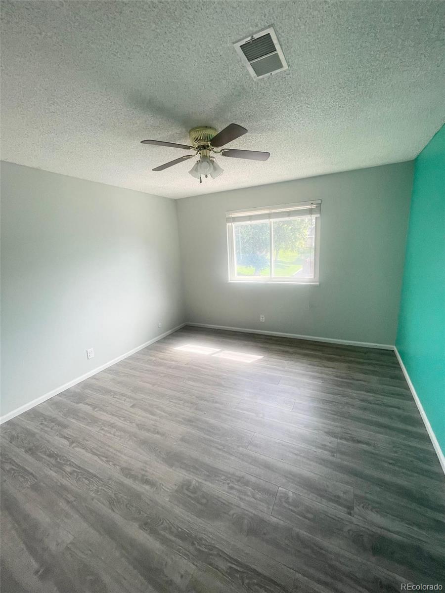 9759 Lane Street Thornton, CO 80260 - Photo 6 of 8