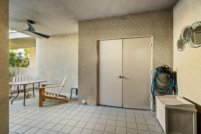 $2,100 | 255 South Avenida Caballeros, Unit 302, Palm Springs, CA 92262