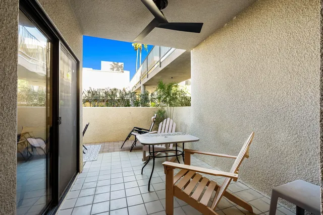 $2,100 | 255 South Avenida Caballeros, Unit 302, Palm Springs, CA 92262