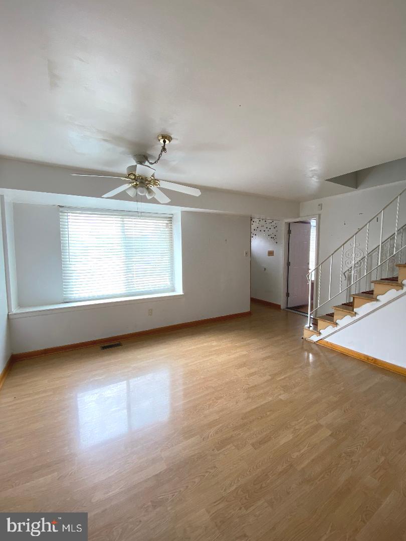 22 Fitzwatertown Road, Unit B7 Willow Grove, PA 19090 - Photo 3 of 25 Gallery Image 3