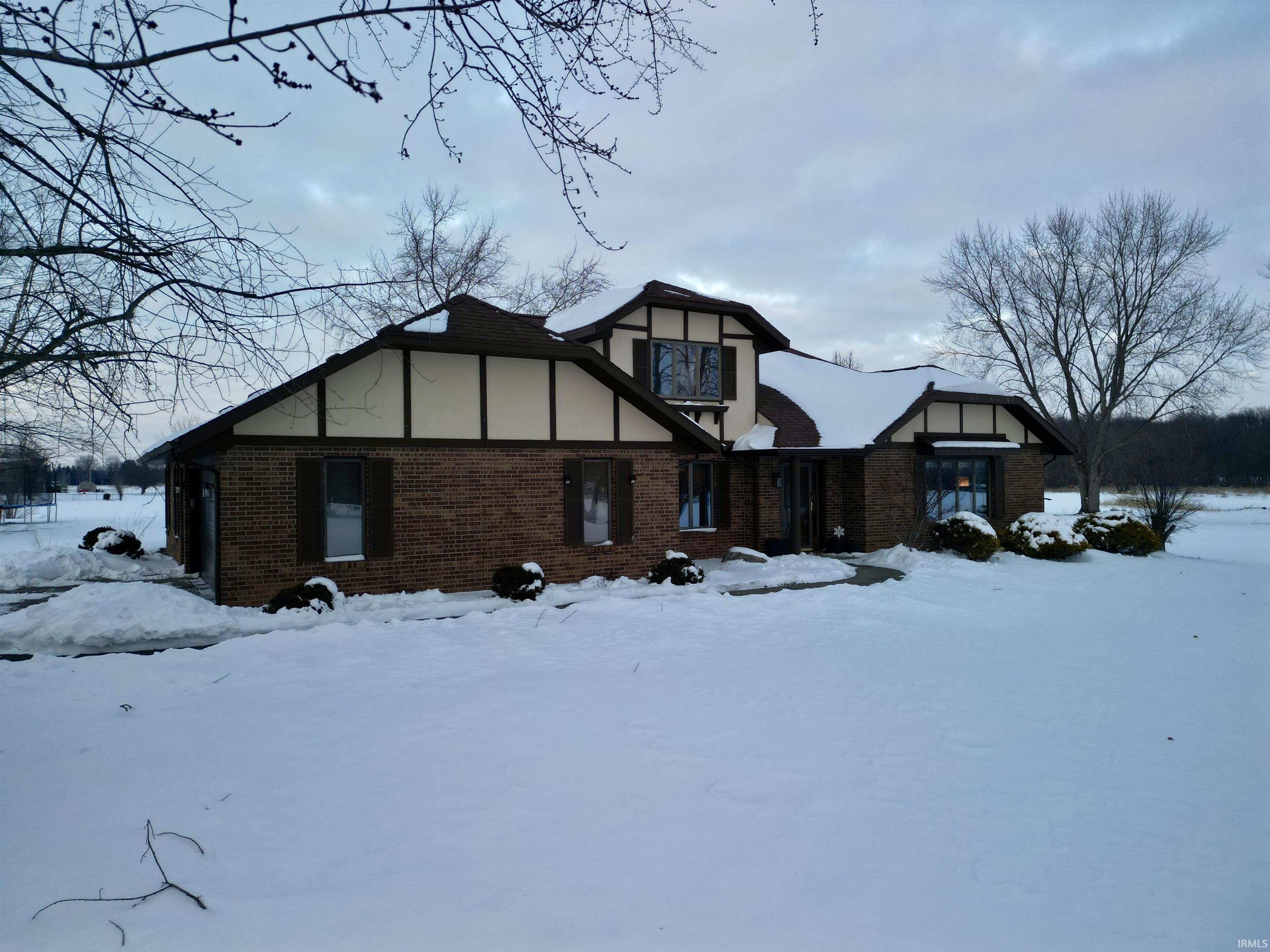 1075 East Bocock Road Marion, IN 46952 - Photo 17 of 34 Gallery Image 17