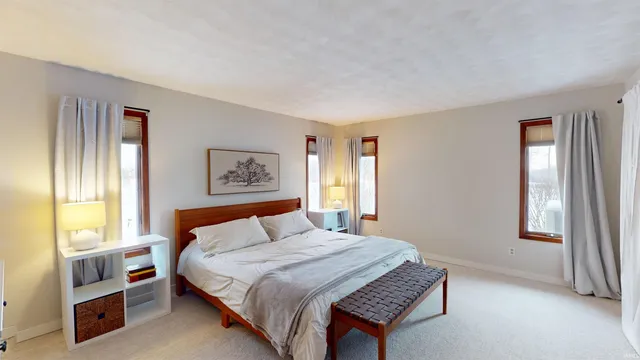 $399,900 | 1075 East Bocock Road, Marion, IN 46952