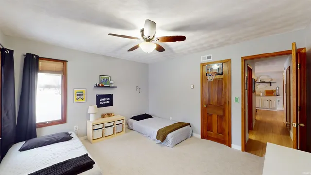 $399,900 | 1075 East Bocock Road, Marion, IN 46952