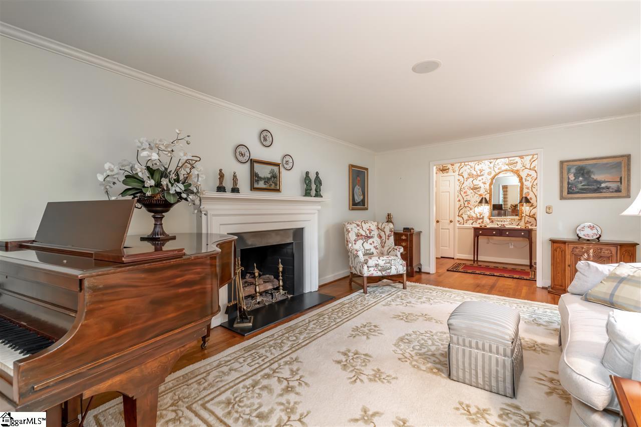 1414 Parkins Mill Road Greenville, SC 29607 - Photo 3 of 36