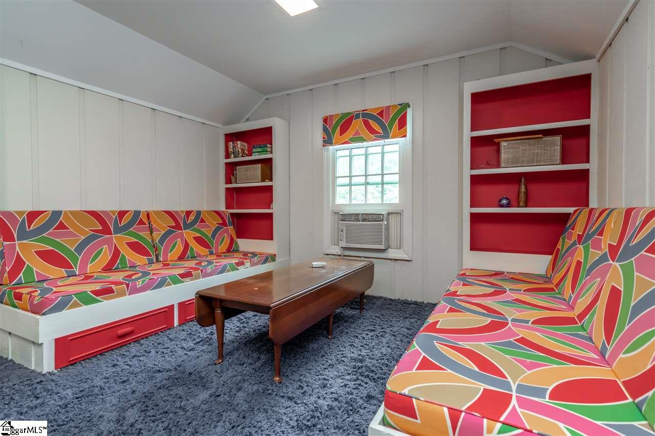 1414 Parkins Mill Road Greenville, SC 29607 - Photo 23 of 36