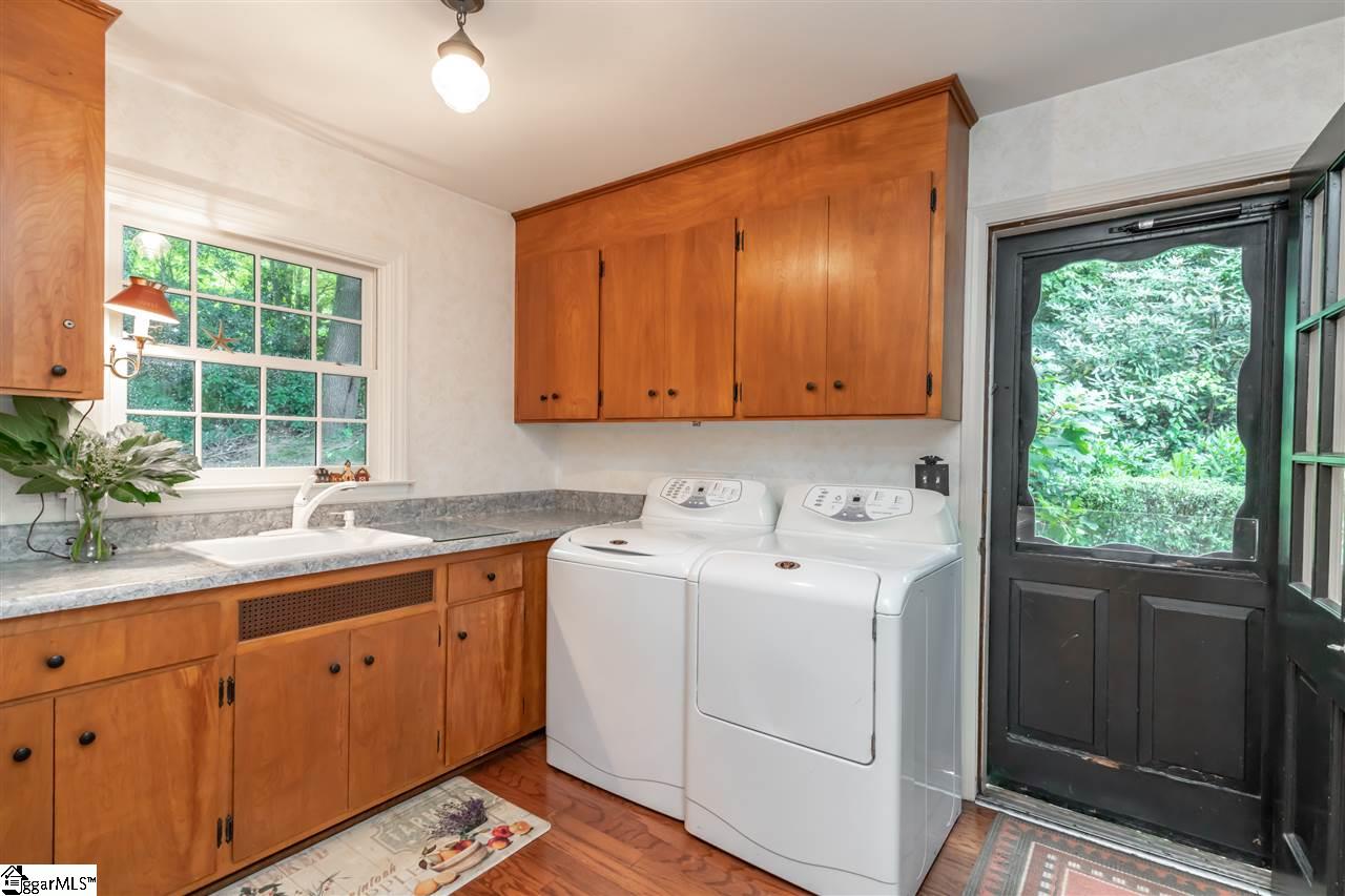 1414 Parkins Mill Road Greenville, SC 29607 - Photo 25 of 36