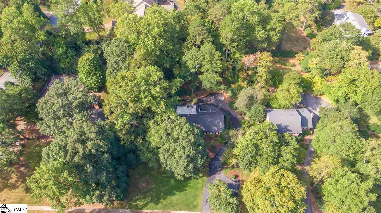 1414 Parkins Mill Road Greenville, SC 29607 - Photo 32 of 36