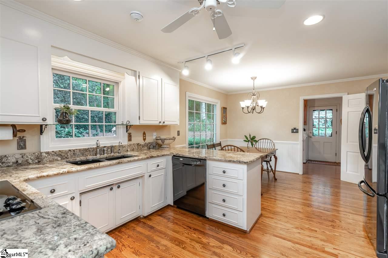 1414 Parkins Mill Road Greenville, SC 29607 - Photo 5 of 36