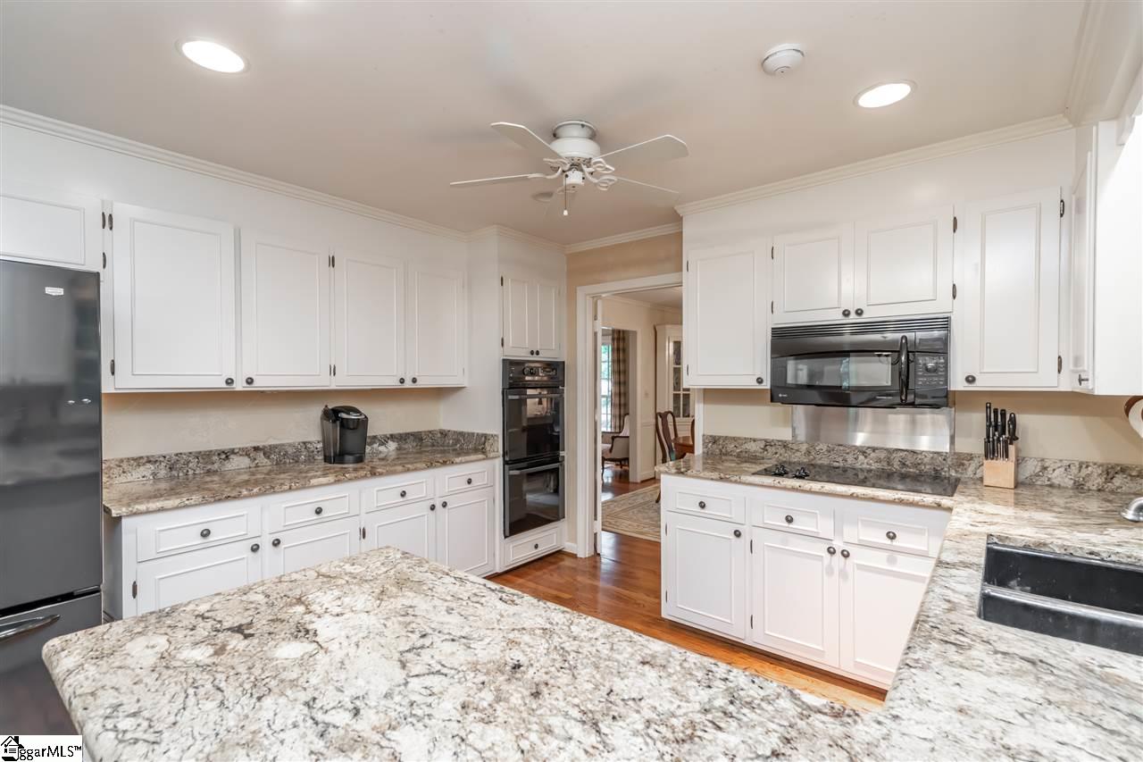 1414 Parkins Mill Road Greenville, SC 29607 - Photo 7 of 36